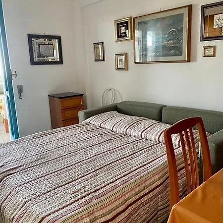 Maison A San Cataldo Apartment